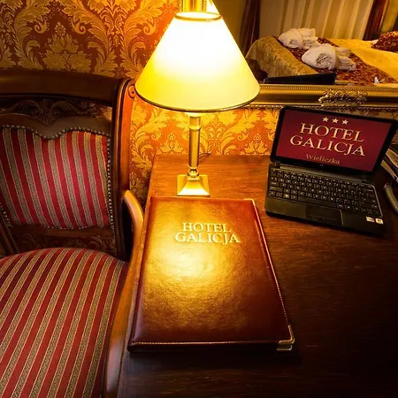 ホテル Galicja 3*